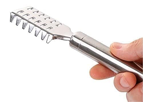 Kitchen Fish Scale Scraper Remover Scale Knife Peeler Skin Peeler Fish Tools Fish Skin Remover Stainless Steel Sawtooth Fish Cleaning Brush for Kitchen Fish Scaler Cutting Knife (1) view 3