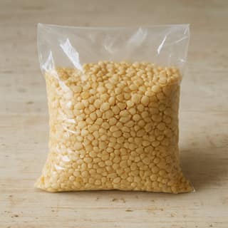 Melavati Retail Store's urad dal (split black gram)