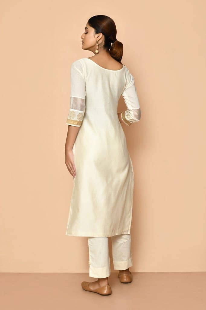 Ayoola flora Ivory handloom Maheshwari silk kurta set for women view 8