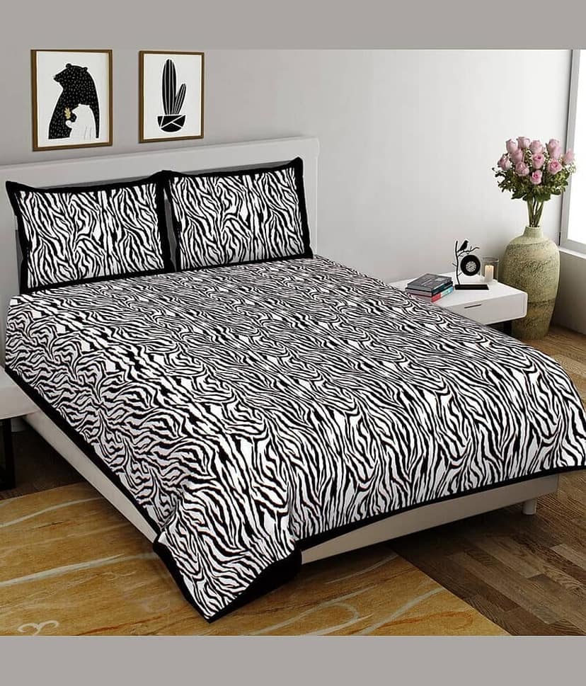 CLOTHORO Cotton 1 Double King Bedsheet with 2 Pillow Covers ( Black )