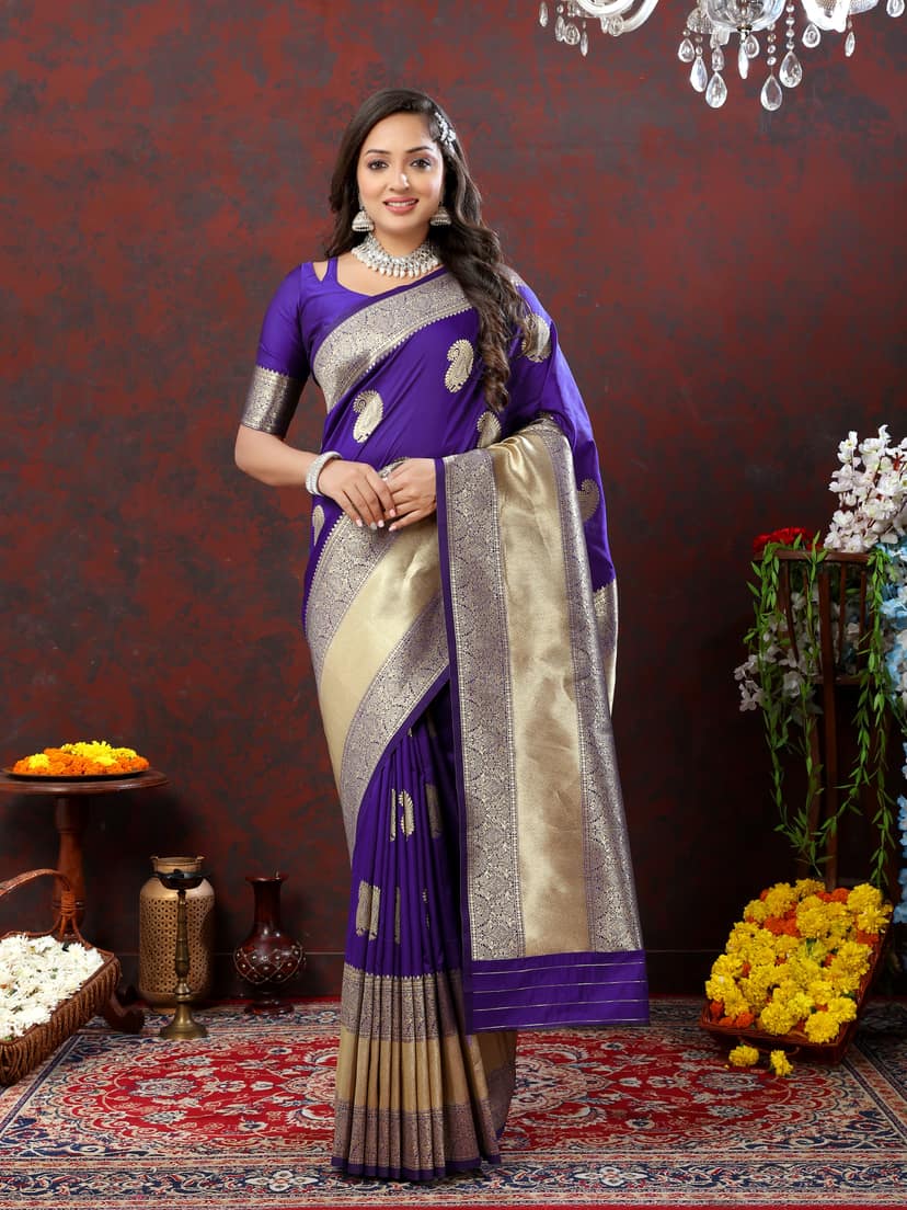 Yavira silk Women's Purple Handwoven Silk Saree