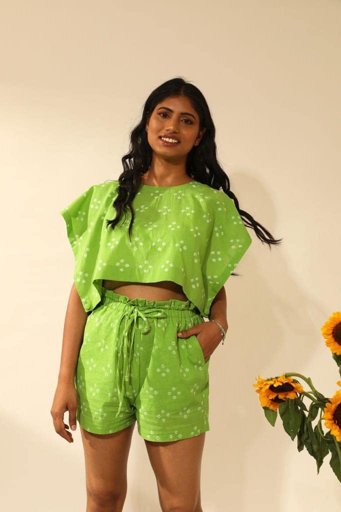 Bandhani Paper Bag Waist Shorts In Lime Green view 3