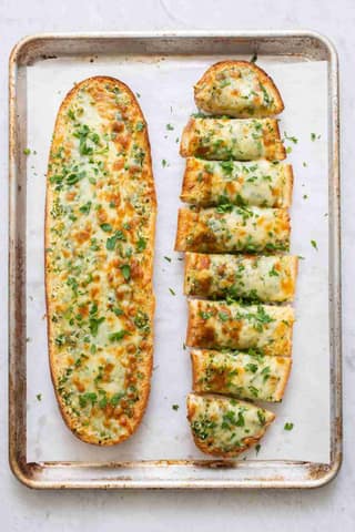 Veggie Garlic Bread