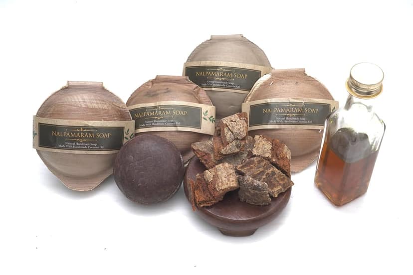 4 Natural & Ayurvedic Handmade Nalapamaradhi Soaps for all skin types – (Medicated with Nalpamaradhi oil based on Sahasrayoga)