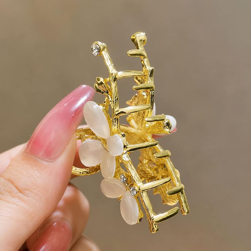Elegant Gold Floral Hair Claw Clip view 3