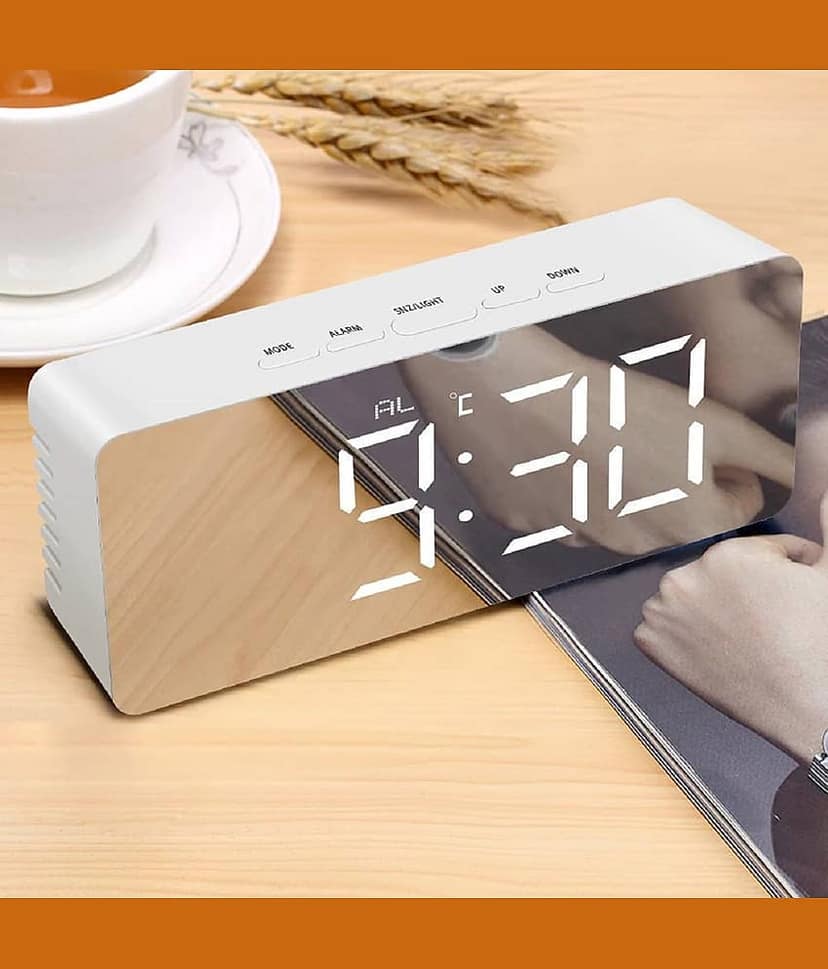 GEEO Digital Alarm Clock - Pack of 1 view 2