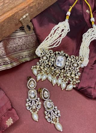 Rajnandini Moissanite Set