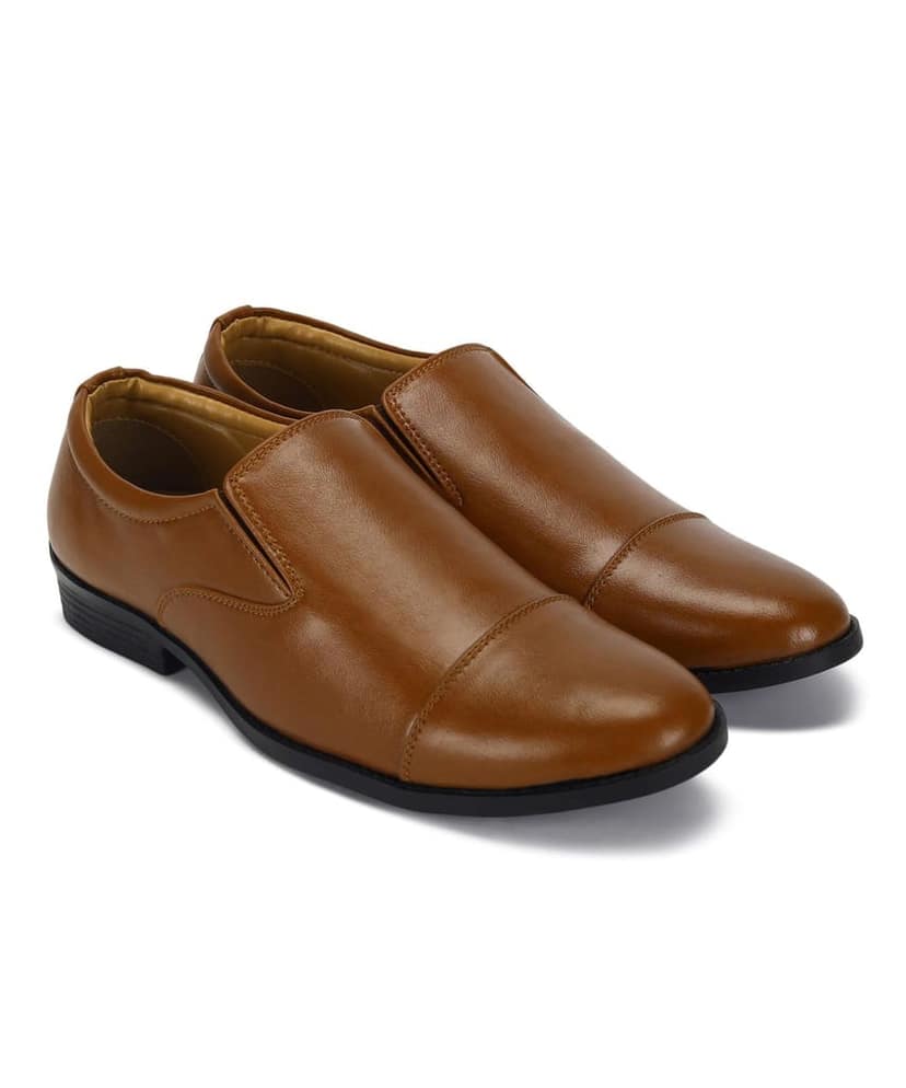 Paragon Men Formal Shoes | Smart & Sleek Design | Comfortable Sole with Cushioning | Daily & Occasion Wear view 3
