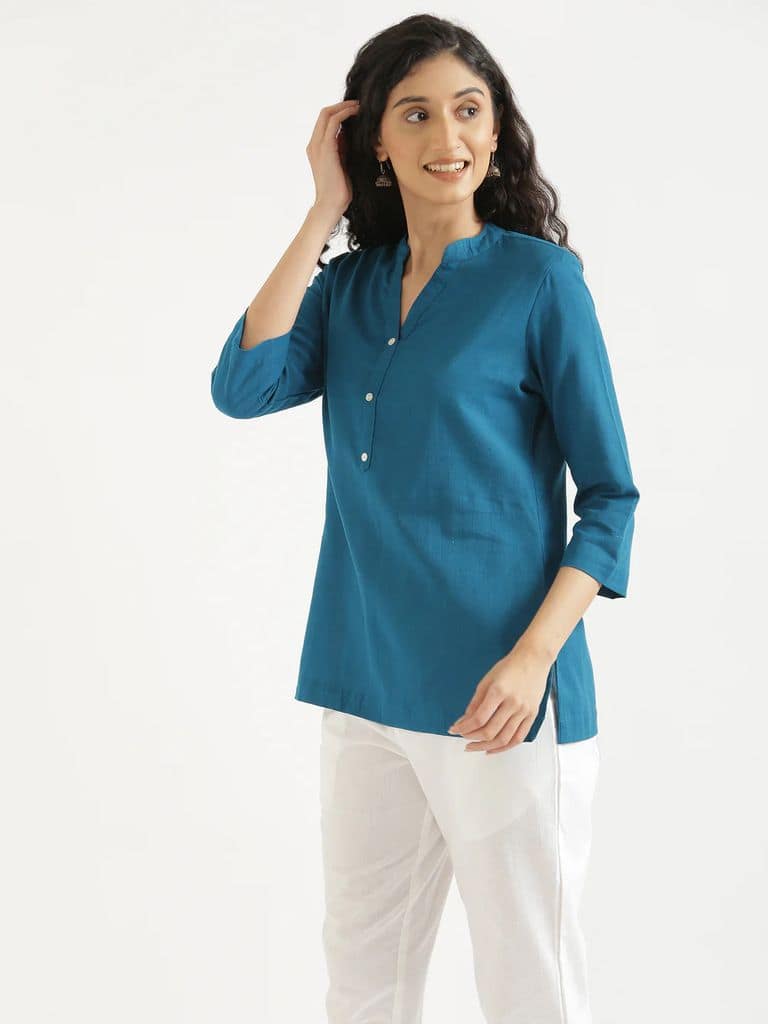 Women's Solid Cotton Kurta with 3/4th Sleeves and Round Neck (Teal Blue) view 3