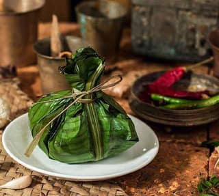Kizhi Parotta(Leaf Parotta) Mutton