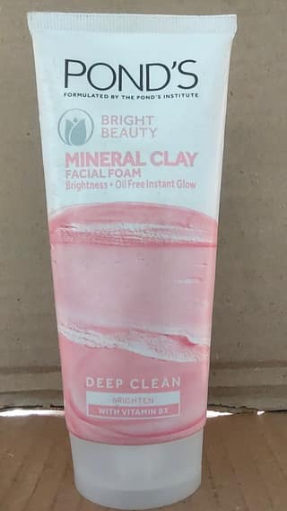 Ponds bright beauty mineral clay facial foam