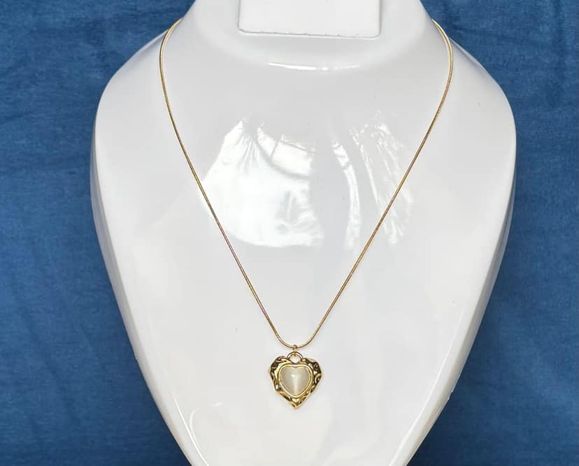Anti Tarnish Stainless Steel Necklace Chain with White Heart Pendent view 2