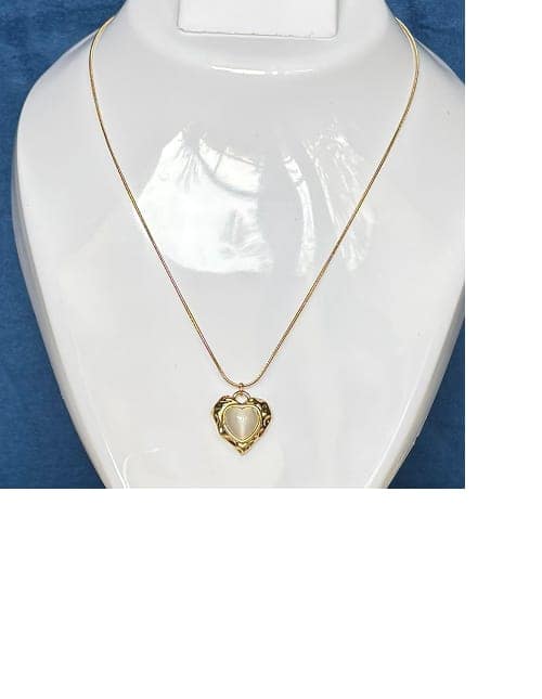 Anti Tarnish Stainless Steel Necklace Chain with White Heart Pendent view 3