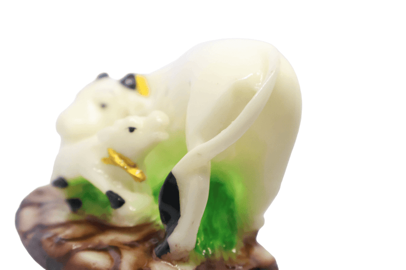 Kamdhenu Cow and Calf Idol (Vastu Gau Mata Statue) view 2