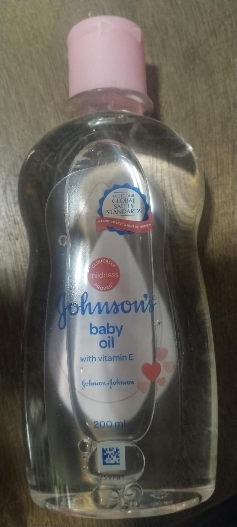 Johnson baby oil