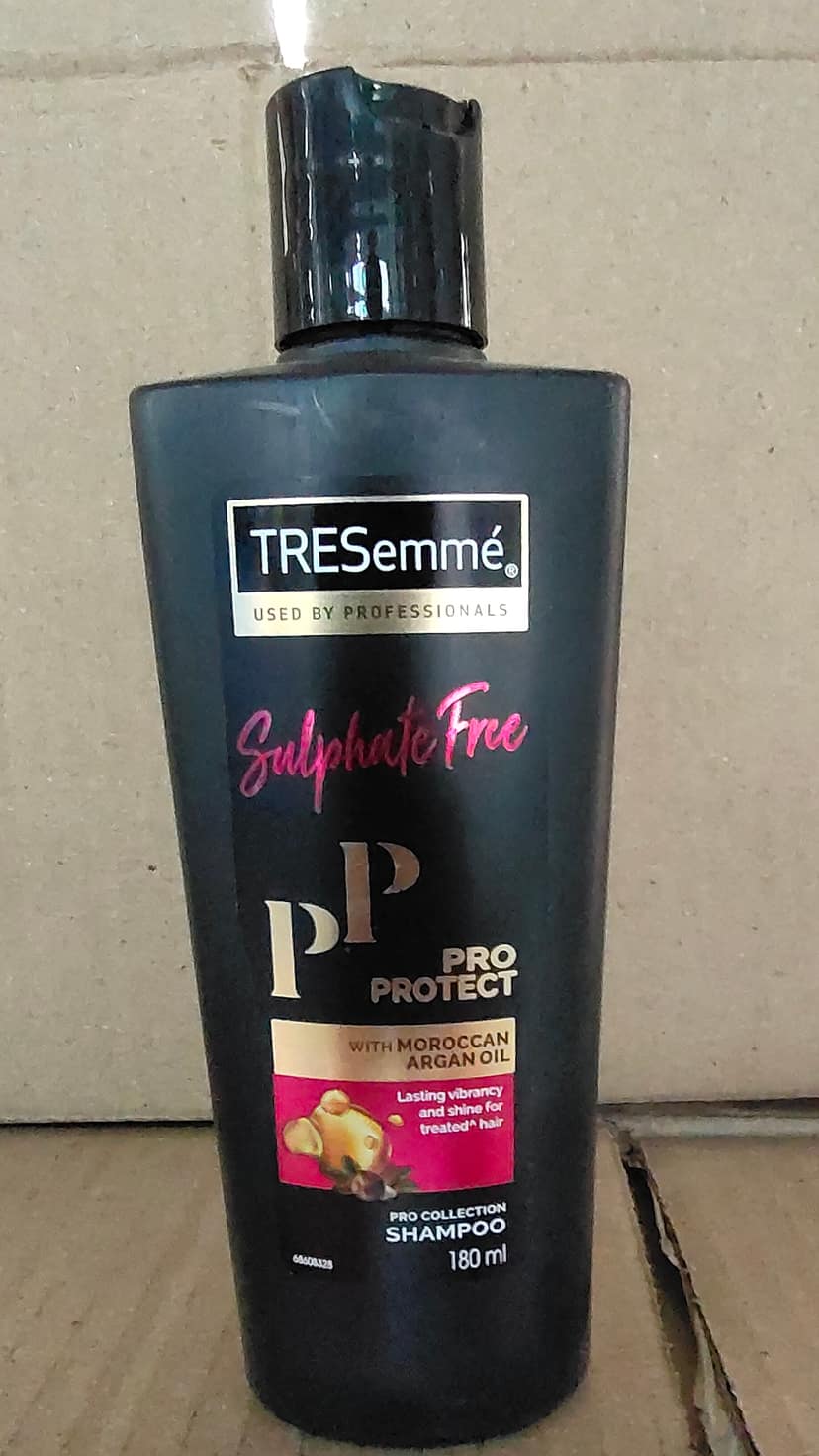 TRESemme Hair shampoo sulphate free