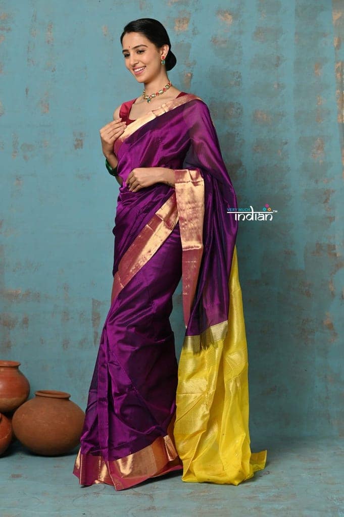 Prerna ~ Handloom Pure Chanderi Cotton Silk Saree With Golden Border - Soft Plum view 2