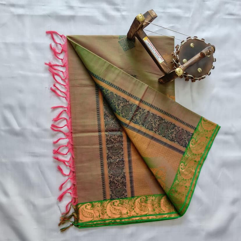 Pure Cotton Saree with Blouse view 2