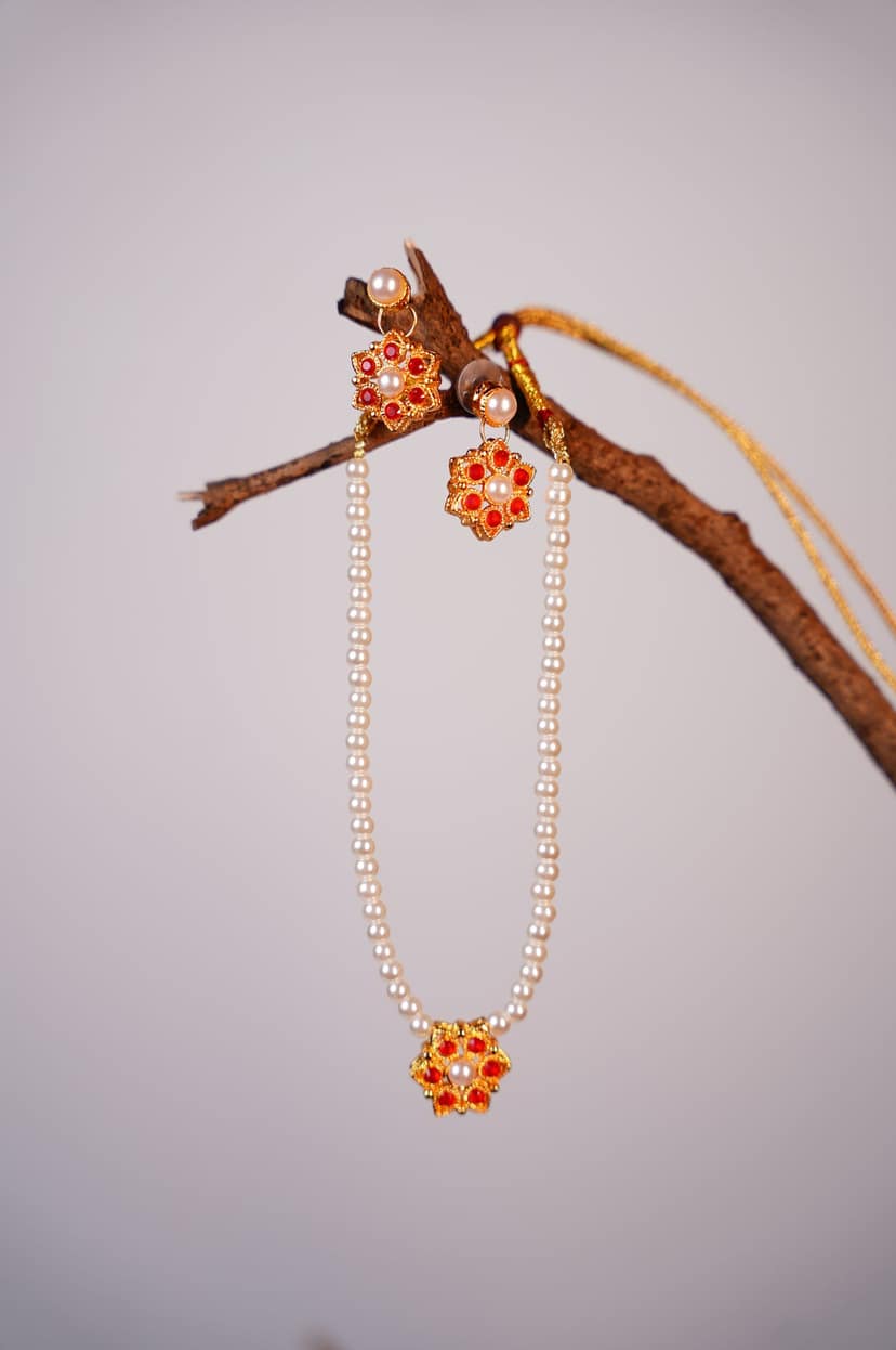 Pearl Gold-Plated Necklace & Earring Set