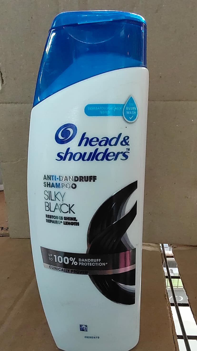 Head & shoulder anti dandruff shampoo silky black