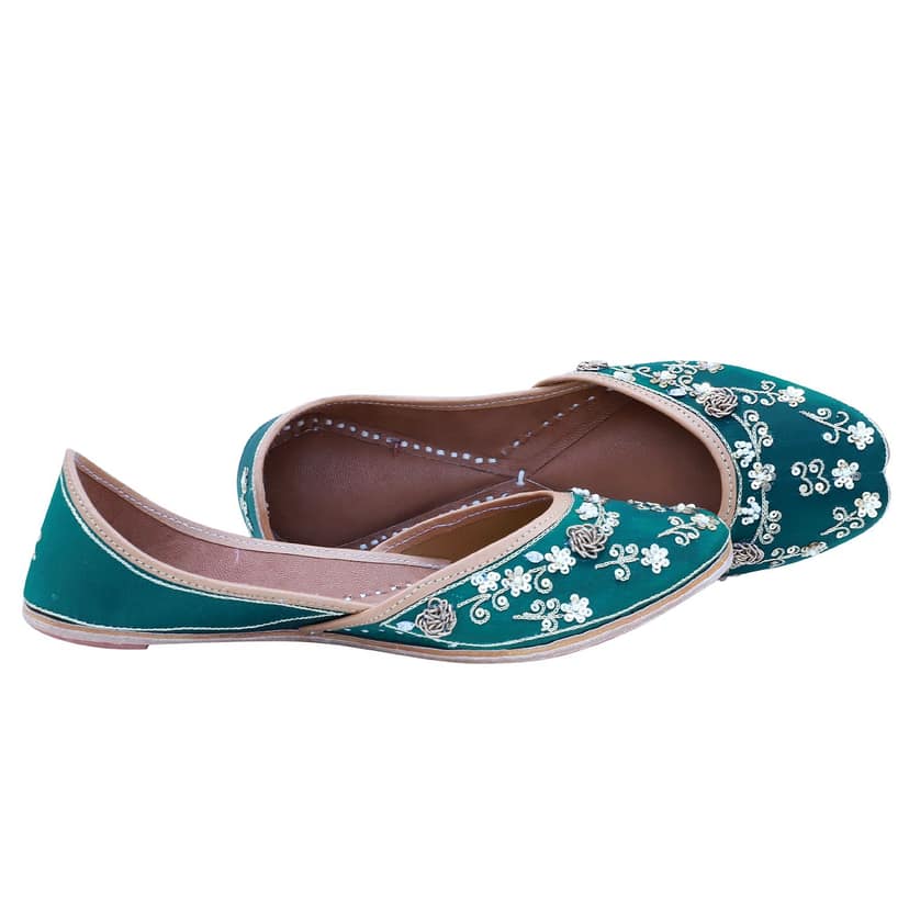 RSK ETHNIC WEAR, Green Color Embroidered Handmade Jutti for Women with Soft Leather and Double Cushion