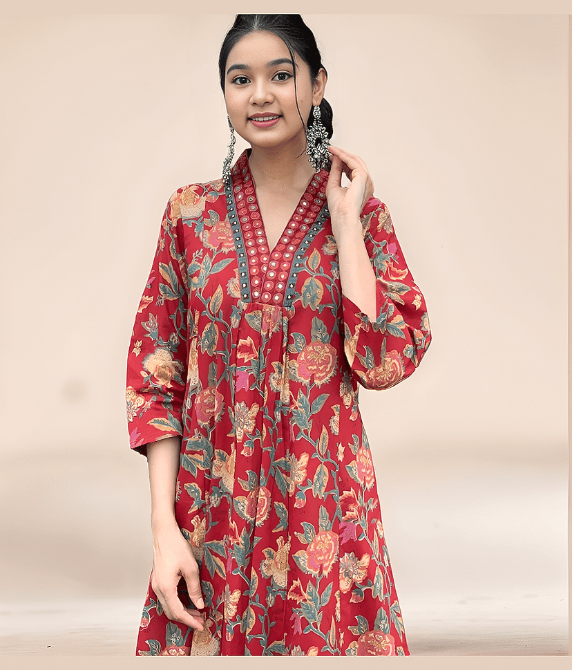 Aarya Designer Girls Cotton Blend Kurti with Pants ( Pack of 1 , Green ) view 2