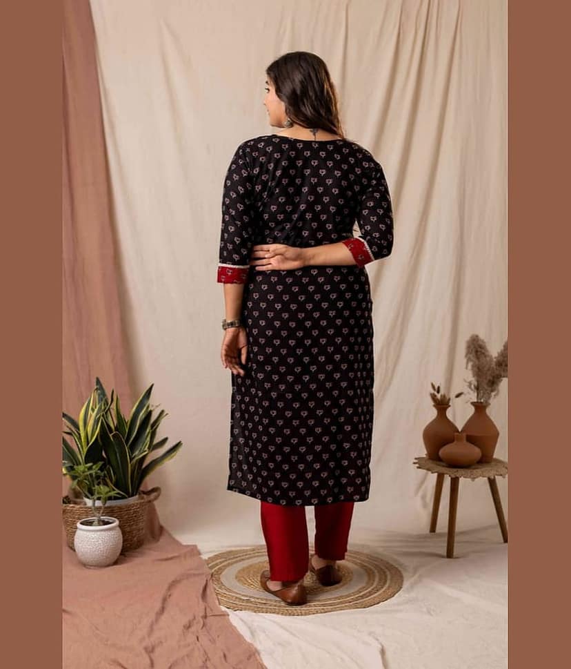 AMTHI Women Cotton Self Design A-line Kurti ( Black ) view 2
