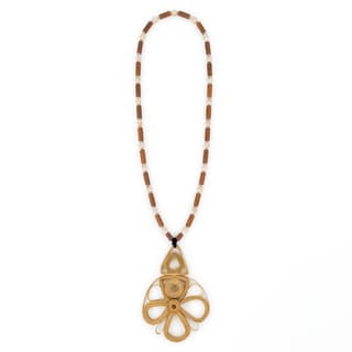 HANDCRAFTED ARTISANAL WOODEN FLORAL NECKLACE