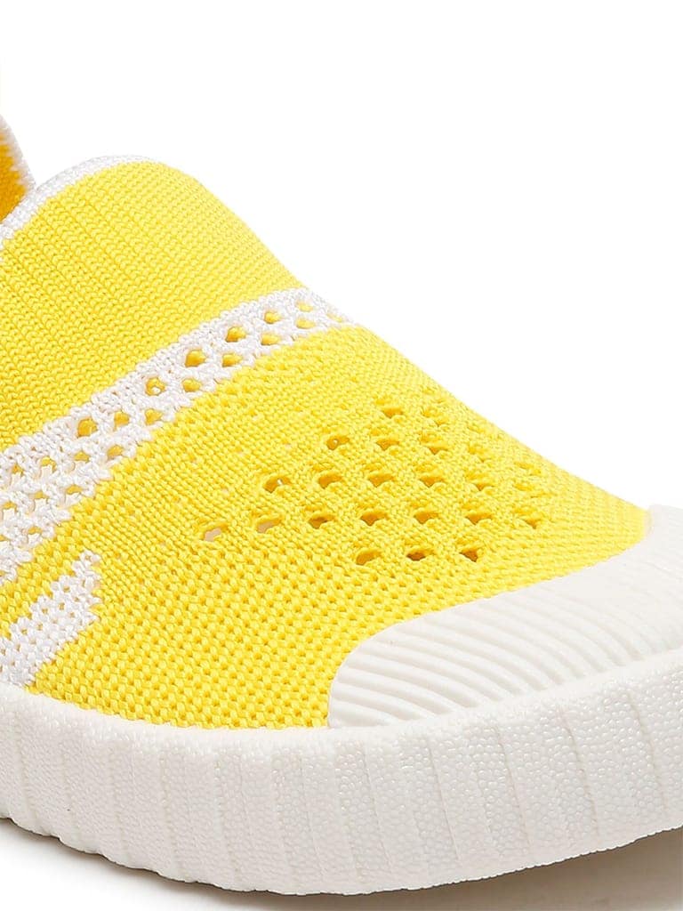 Peppy Toddlers' First Step Shoes - Yellow (Unisex) view 2
