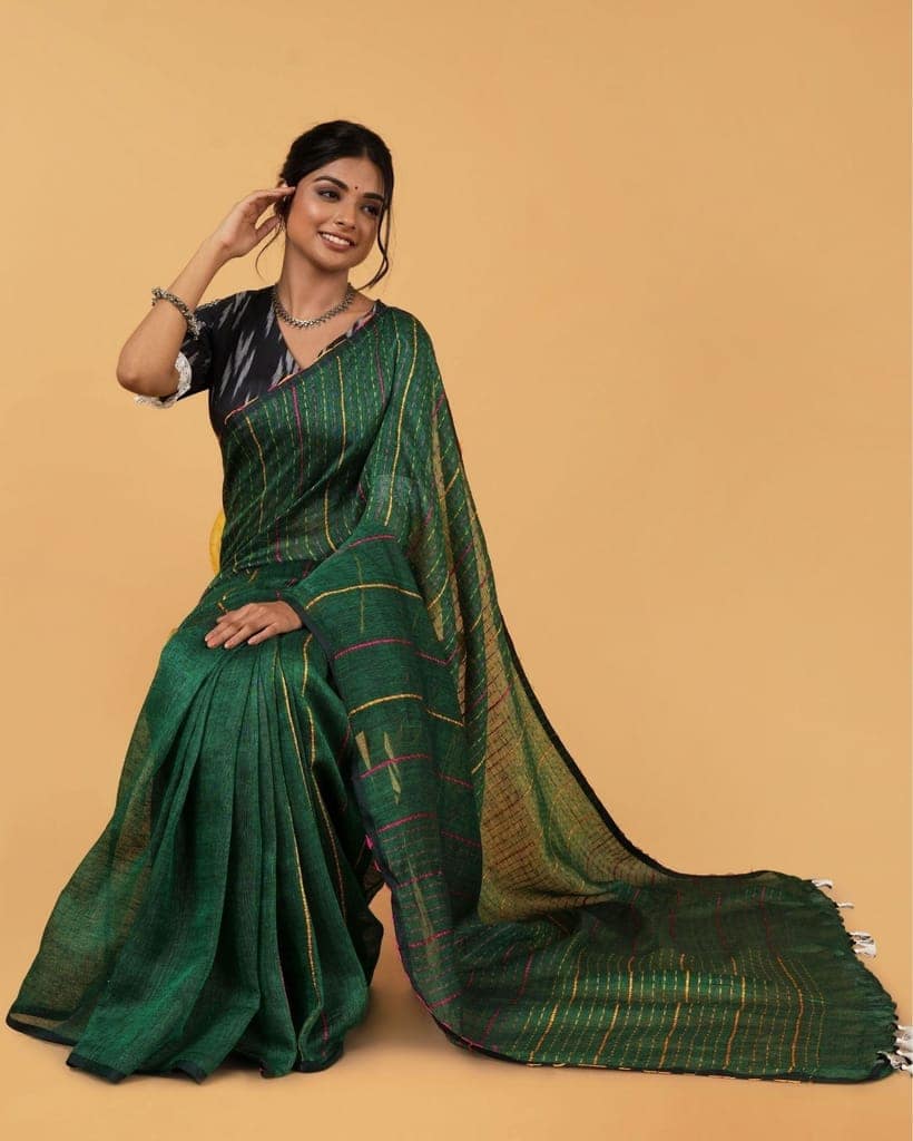 Pure Linen Weaving Design Kantha Work Saree Spectra Green Color with Kantha Blouse-9206 view 4