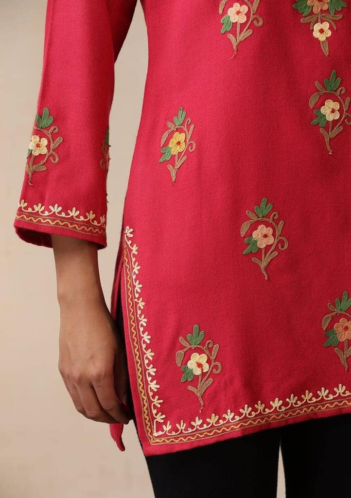 HOC Crafts Aari Embroidered Woollen Solid Women's Short Kurta - Pink view 6
