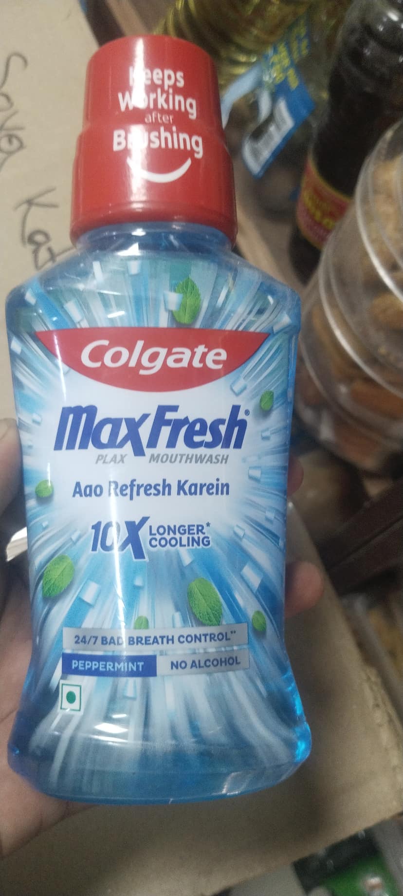 Colgate Max Fresh mouthwash Peppermint