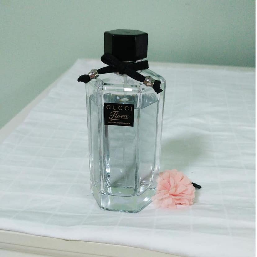 Gucci Flora Glamorous Magnolia Eau De Toilette 100ml – Buy 1 Get 1 Free Perfume view 3