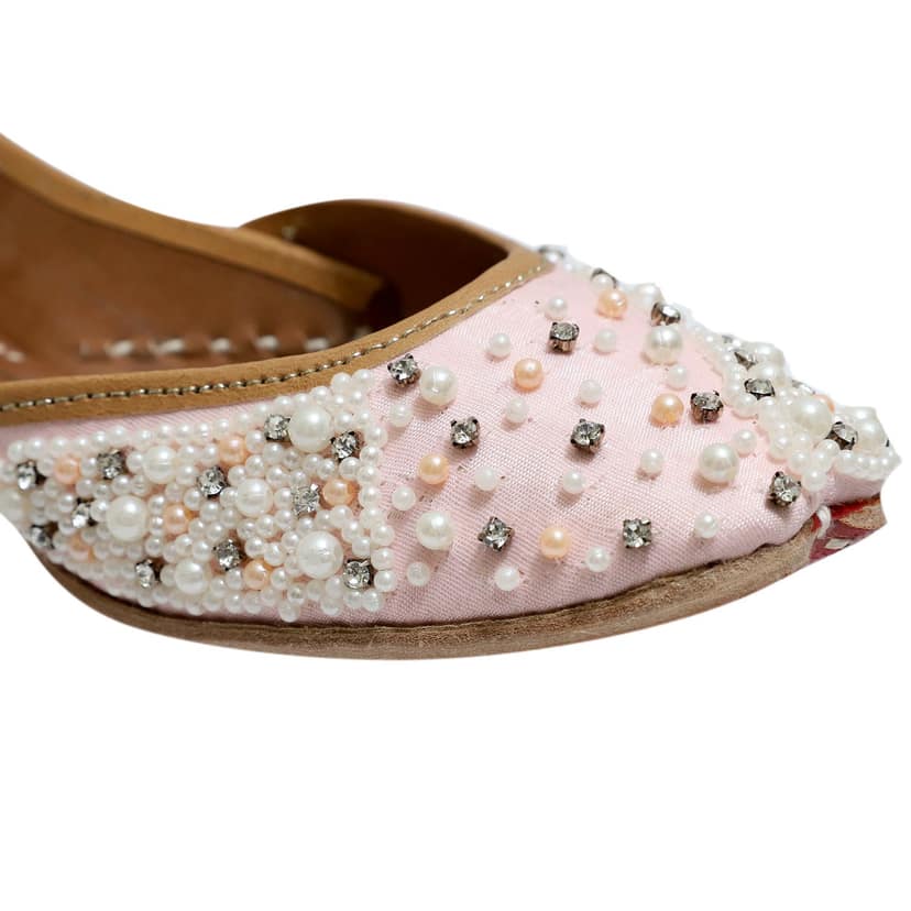 RSK ETHNIC WEAR, Baby pink Color Embroidered Handmade Jutti for Women with Soft Leather and Double Cushion view 4
