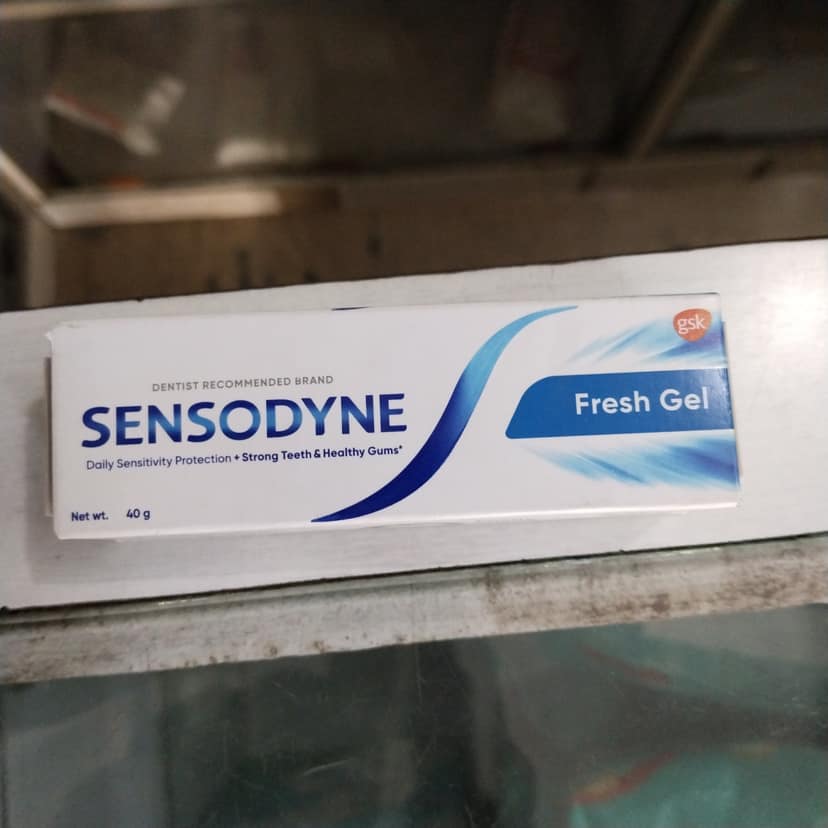 Sensodyne fresh gel toothpaste