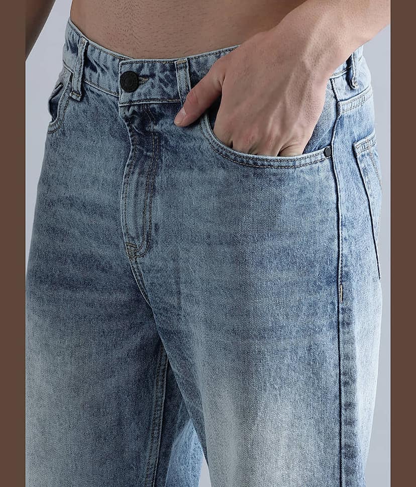 Bene Kleed Men Relaxed Fit Mid-Rise Clean Look Light Fade Cotton Jeans view 7