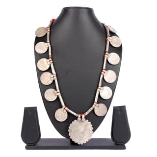 Peteer Haar/Titri Necklace