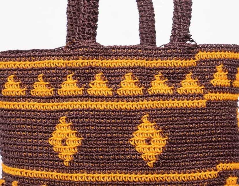 Handmade Crochet Tote Bag with Geometric Pattern view 2