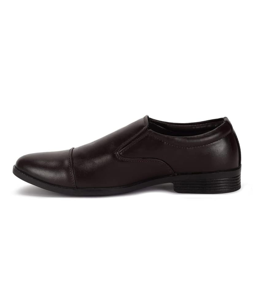 Paragon Men Formal Shoes | Smart & Sleek Design | Comfortable Sole with Cushioning | Daily & Occasion Wear view 4