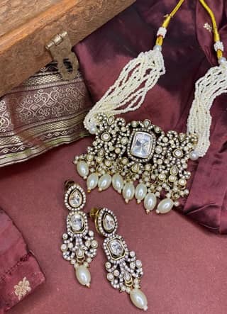 Rajnandini Moissanite Set