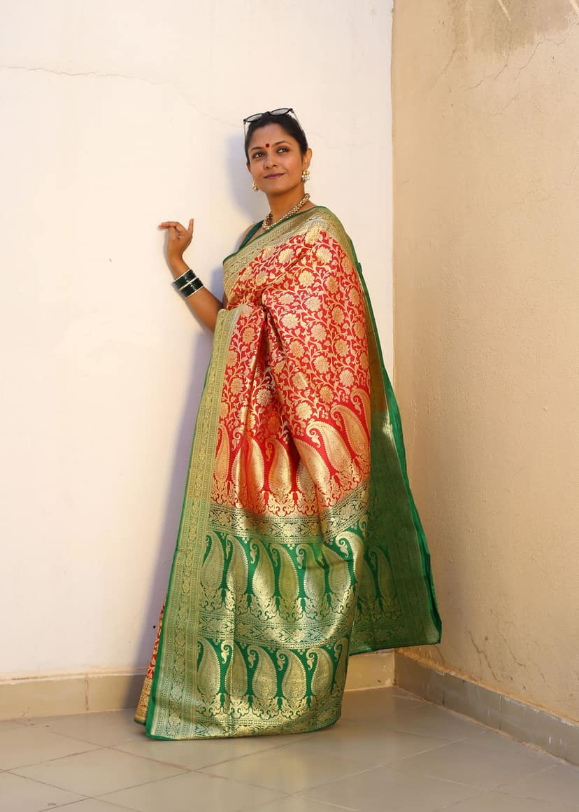 CRIMSON SERENITY | Handwoven Brocade Banarasi view 4