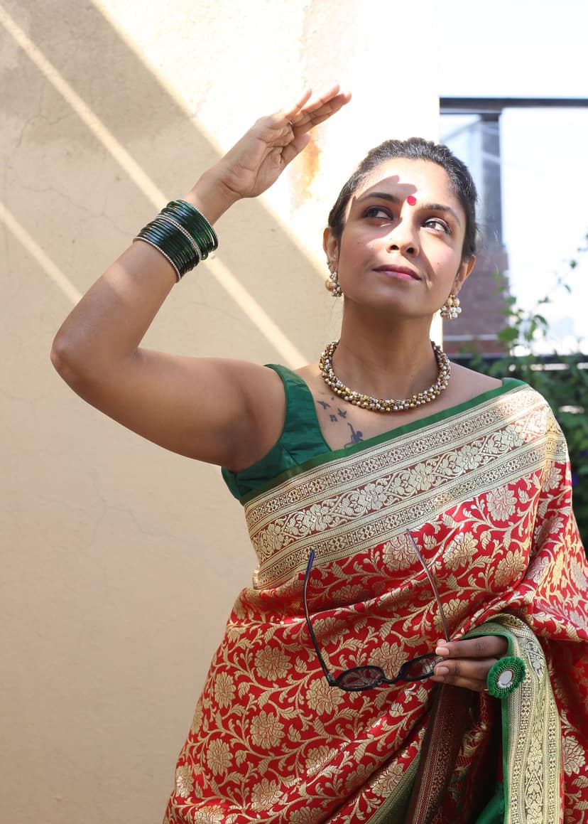 CRIMSON SERENITY | Handwoven Brocade Banarasi view 7