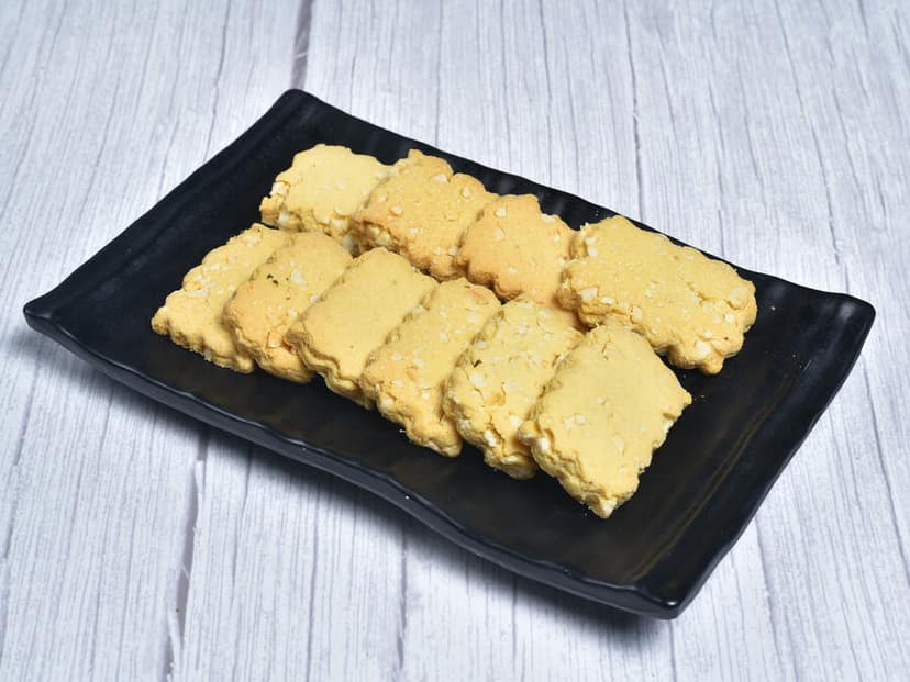 KAJU ELAICHI BISCUITS 200GMS