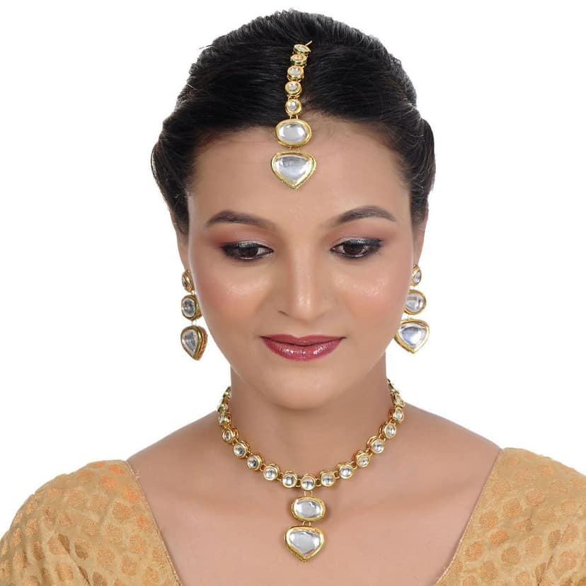 LUCKY JEWELLERY Back Meenakari 18k Gold Plated White Color Tika Earring Combo Uncut Big Faux Kundan Choker Necklace set view 2