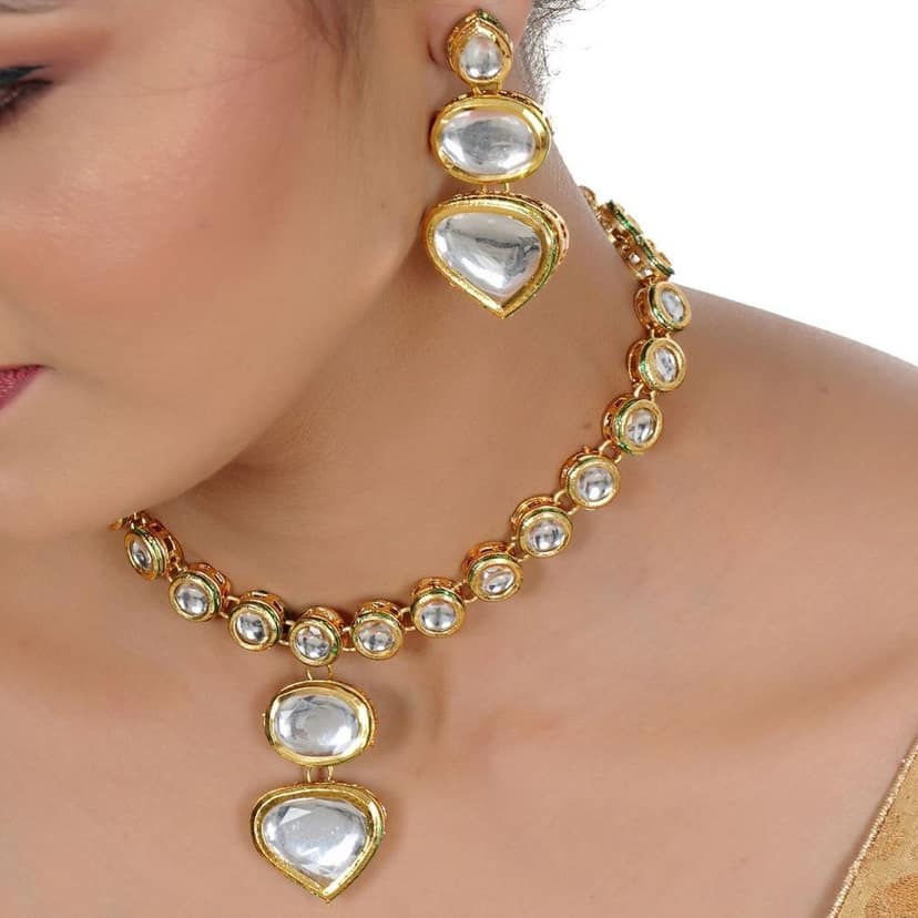 LUCKY JEWELLERY Back Meenakari 18k Gold Plated White Color Tika Earring Combo Uncut Big Faux Kundan Choker Necklace set view 3