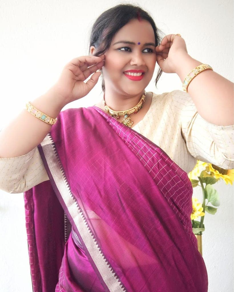 Mangalagiri Pattu Silk Saree checks design Dark Raspberry Violet Color with running blouse-1909 view 6