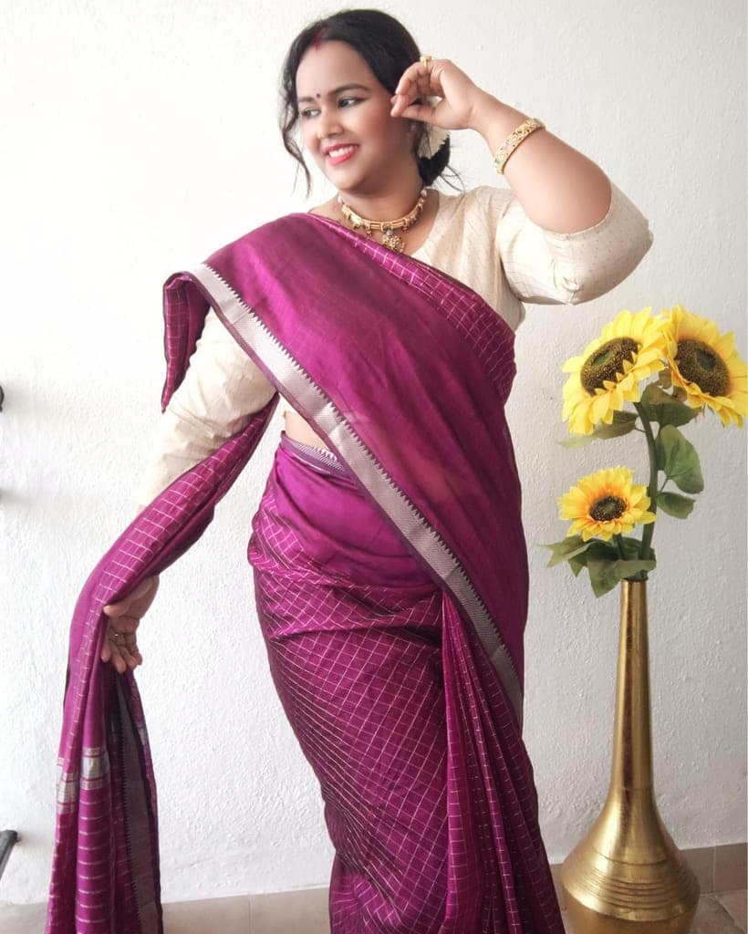 Mangalagiri Pattu Silk Saree checks design Dark Raspberry Violet Color with running blouse-1909 view 7