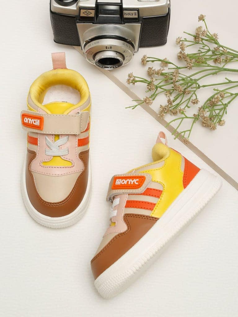 Donut Comfortable & LightWeight Sneakers With Elastic Laces - Beige (Unisex)