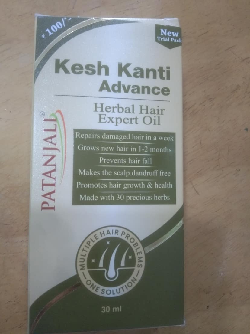 Patanjali Kesh kanti Advance Herbal hair Expert oil Repairs damaged hair in a week Grows new hair in 1-2 months Prevents hair fall Makes the scalp dandruff free Promotes hair growth & health 30 ml