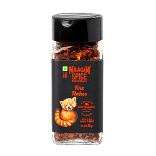 NAAGIN Indian Spice Essentials | Fire Flakes (32gm) - Roasted Bhut Jolokia Chilli Flakes |10/10 heat level - XXX Spicy)
